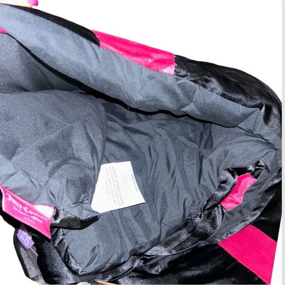 JUICY COUTURE BLACK SATIN W/ HOT PINK VELVET STRIPES 5PC KING COMFORTER SET NWT - Picture 9 of 11